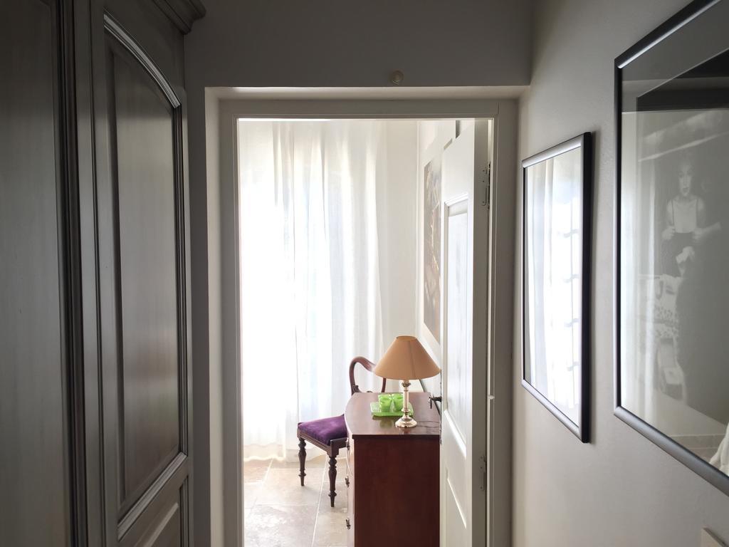 Le Mas Des Lauriers Bed & Breakfast ปาราดู ห้อง รูปภาพ